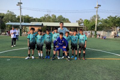 Học sinh tham gia Cúp bóng đá MINI Tại vòng Huyện. Huyện Vĩnh Thuận.
